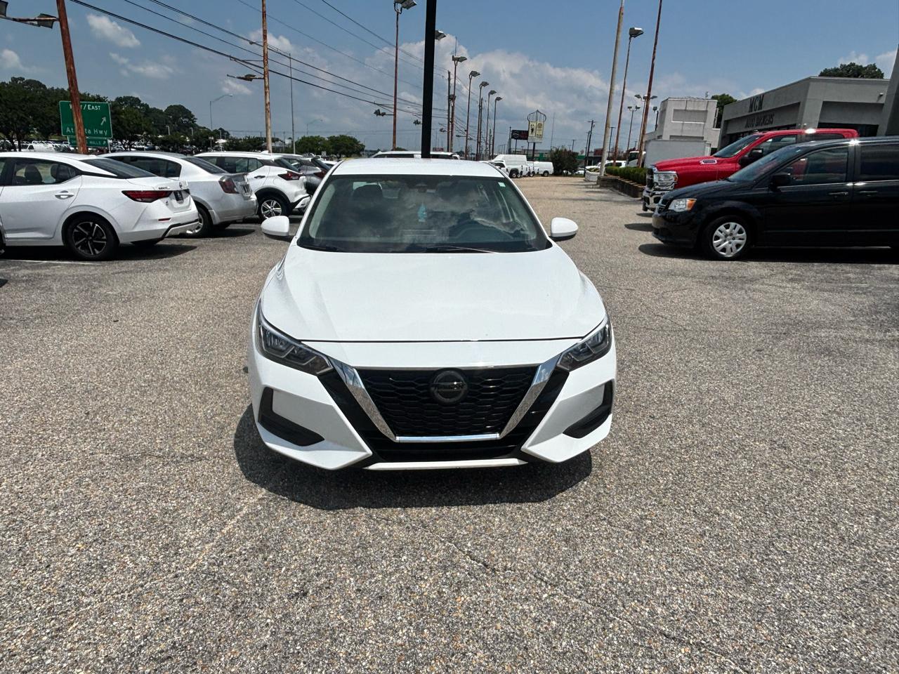 Nissan Sentra  2023