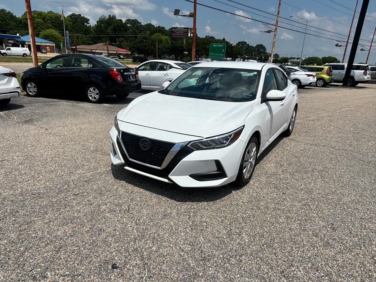 Nissan Sentra  2023