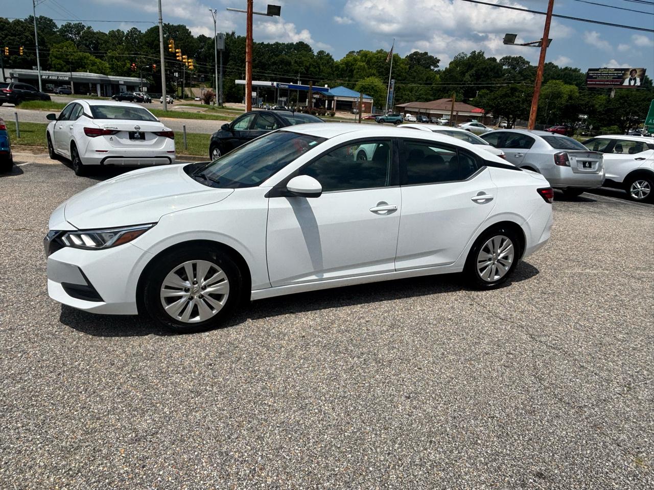 Nissan Sentra  2023