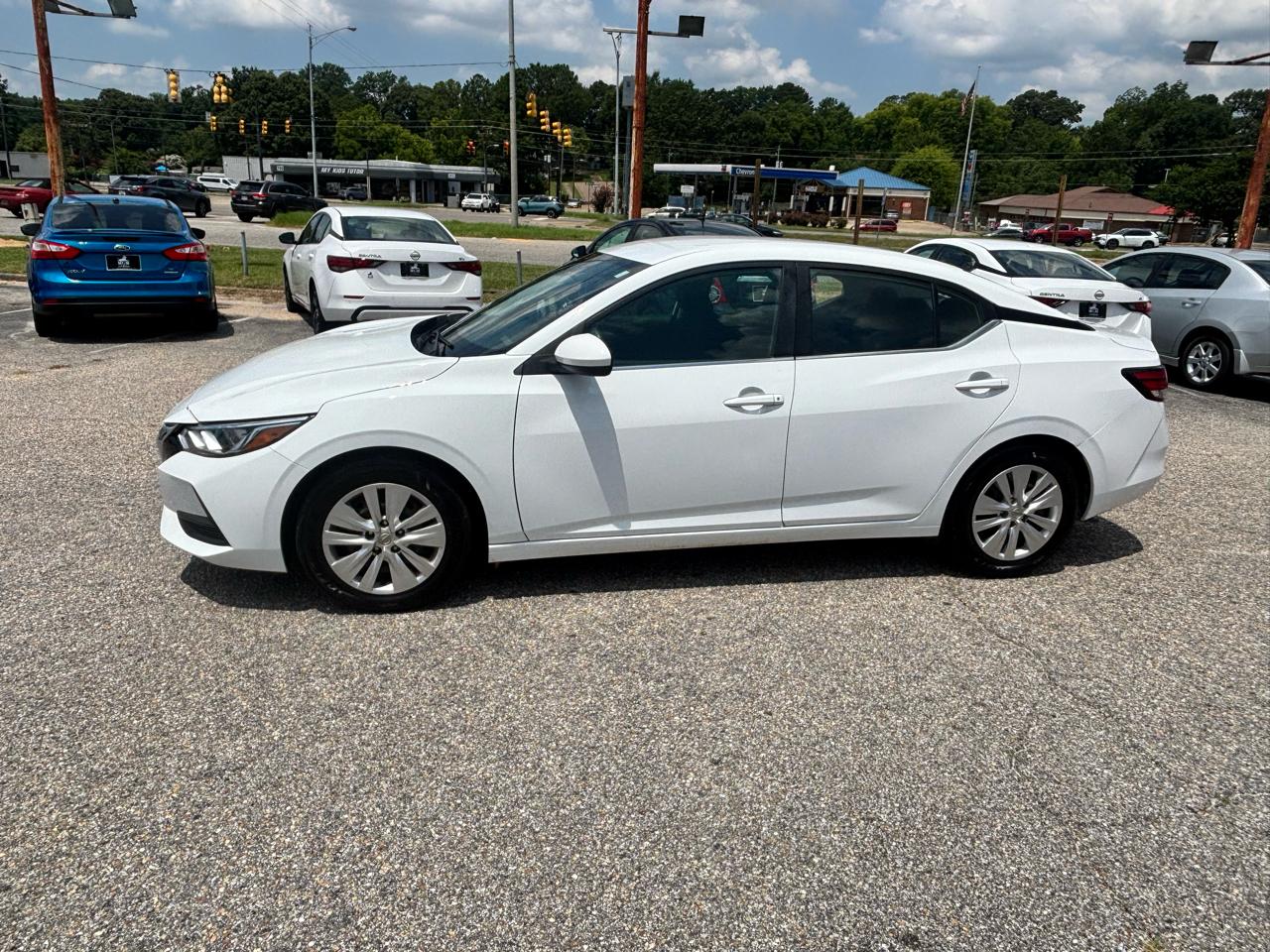 Nissan Sentra  2023