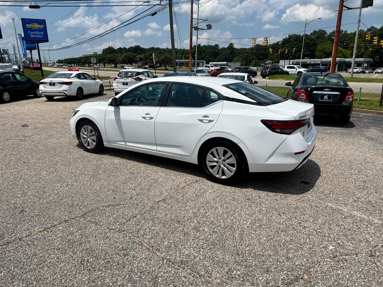 Nissan Sentra  2023