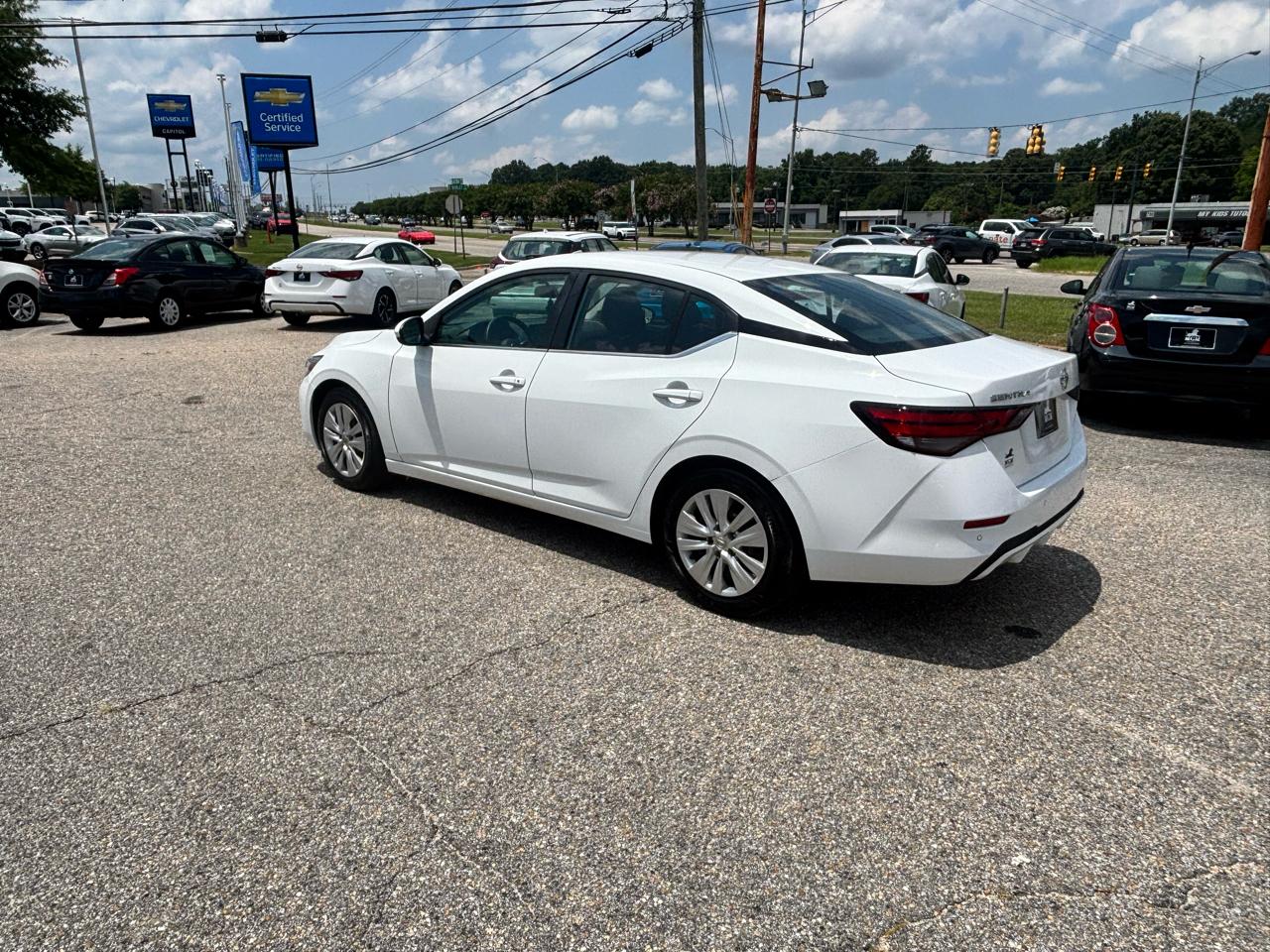 Nissan Sentra  2023