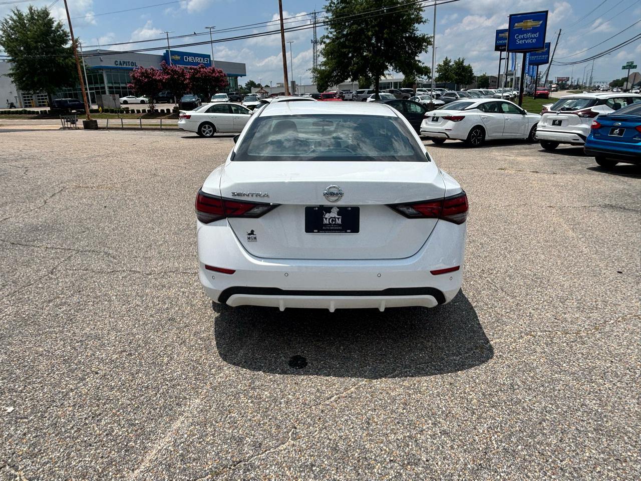 Nissan Sentra  2023