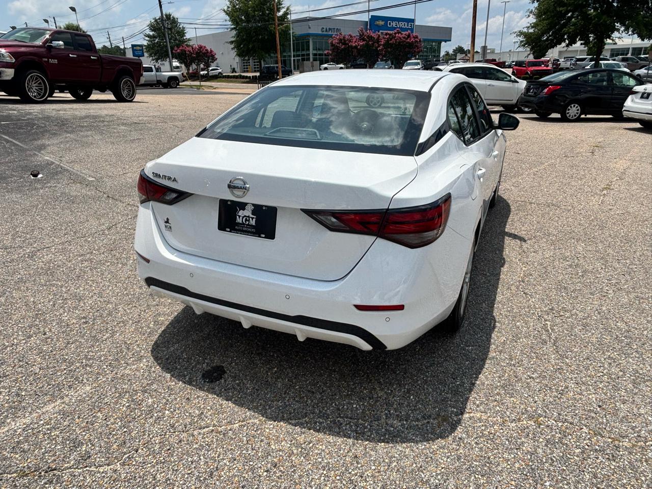 Nissan Sentra  2023