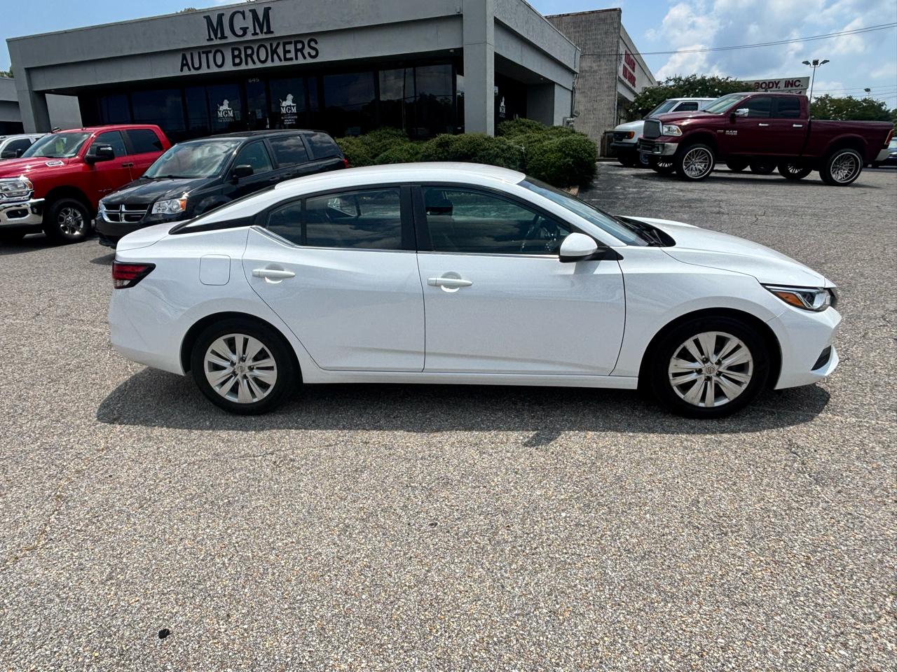 Nissan Sentra  2023