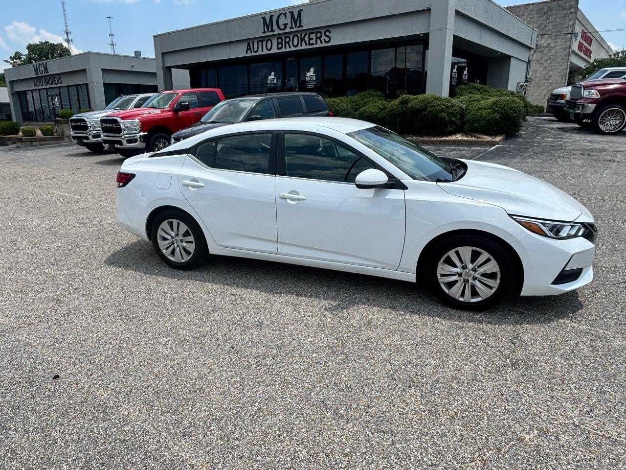 Nissan Sentra  2023
