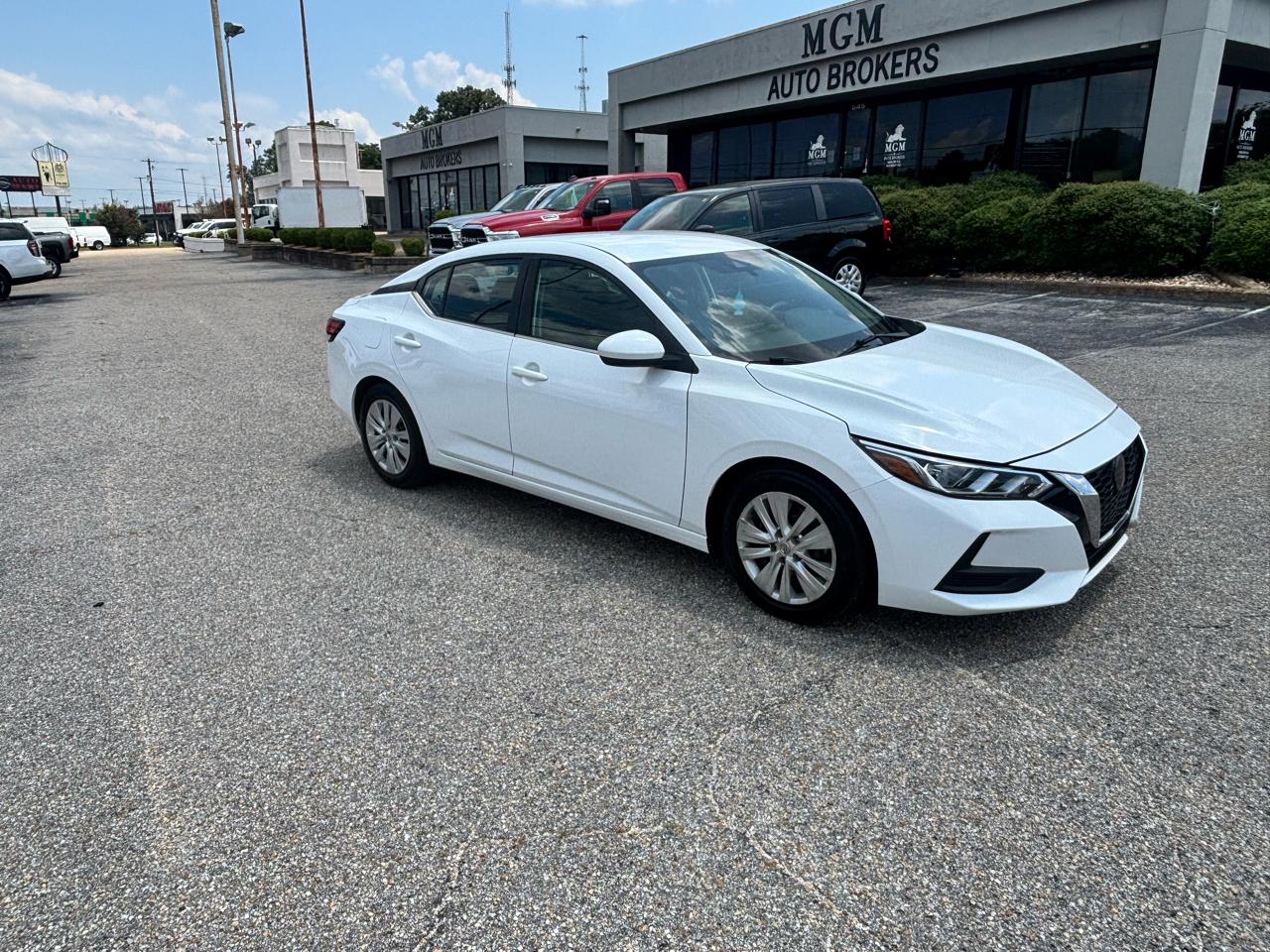 Nissan Sentra  2023