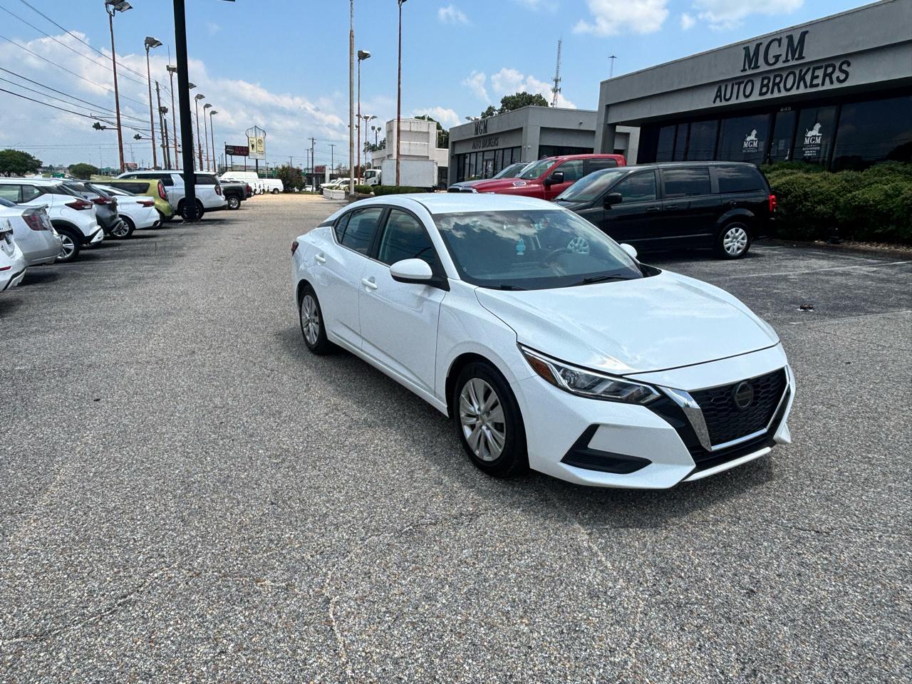 Nissan Sentra  2023