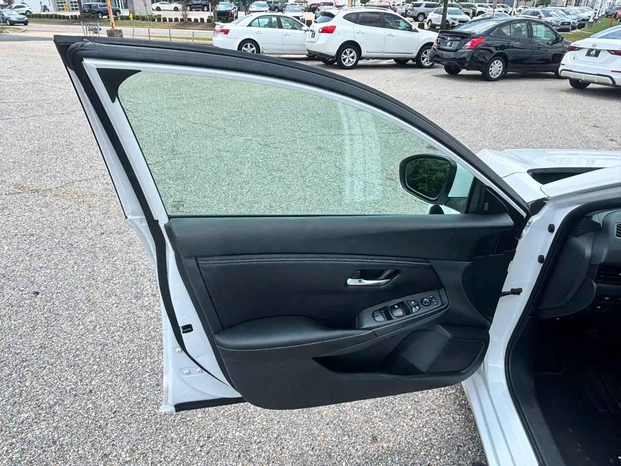 Nissan Sentra  2023