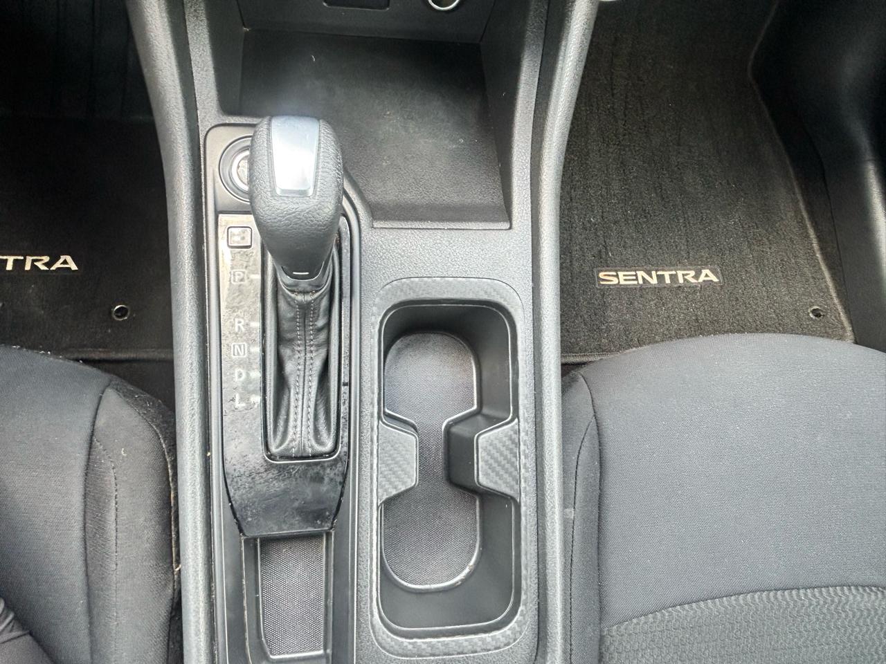 Nissan Sentra  2023