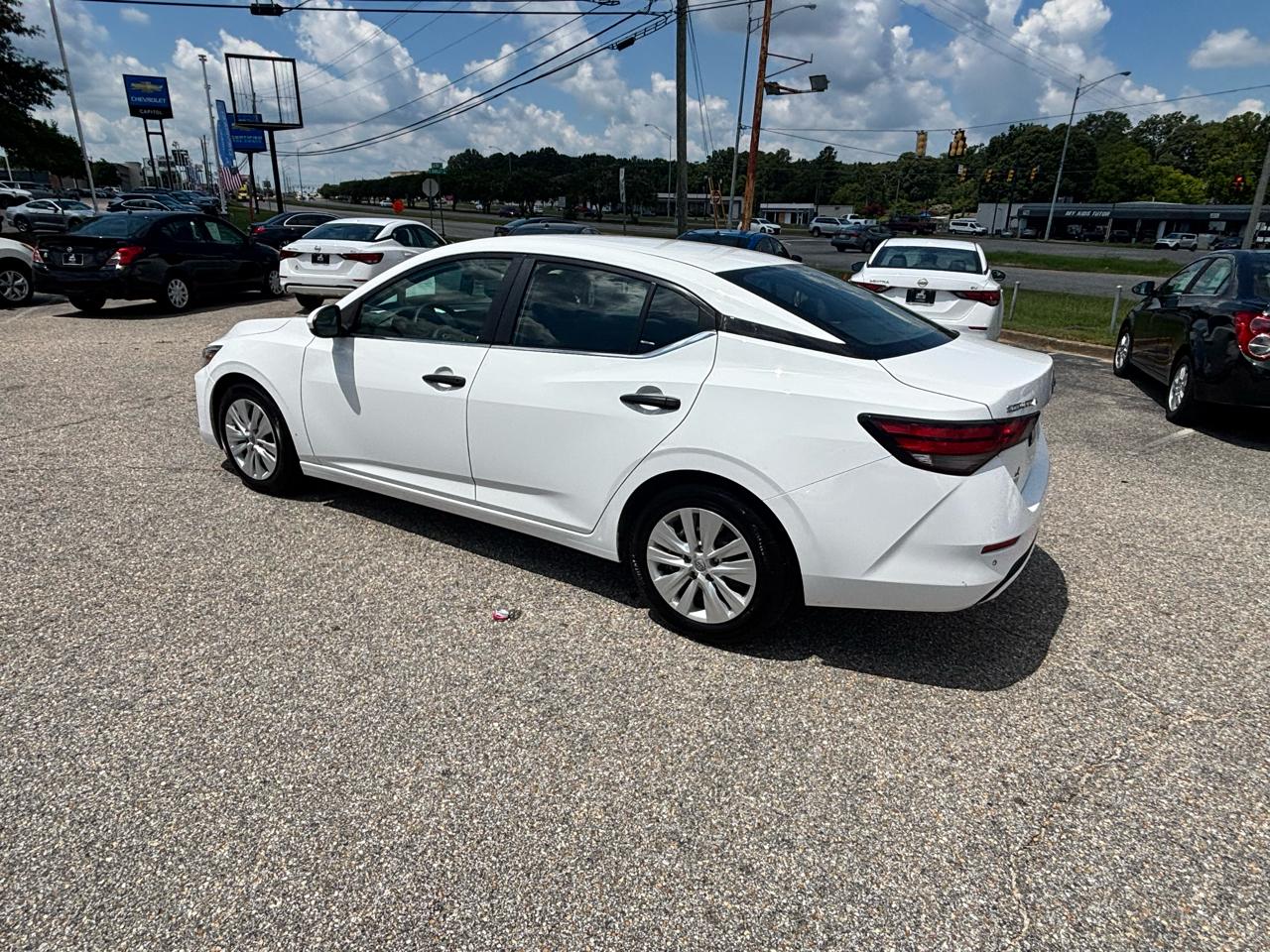 Nissan Sentra  2024