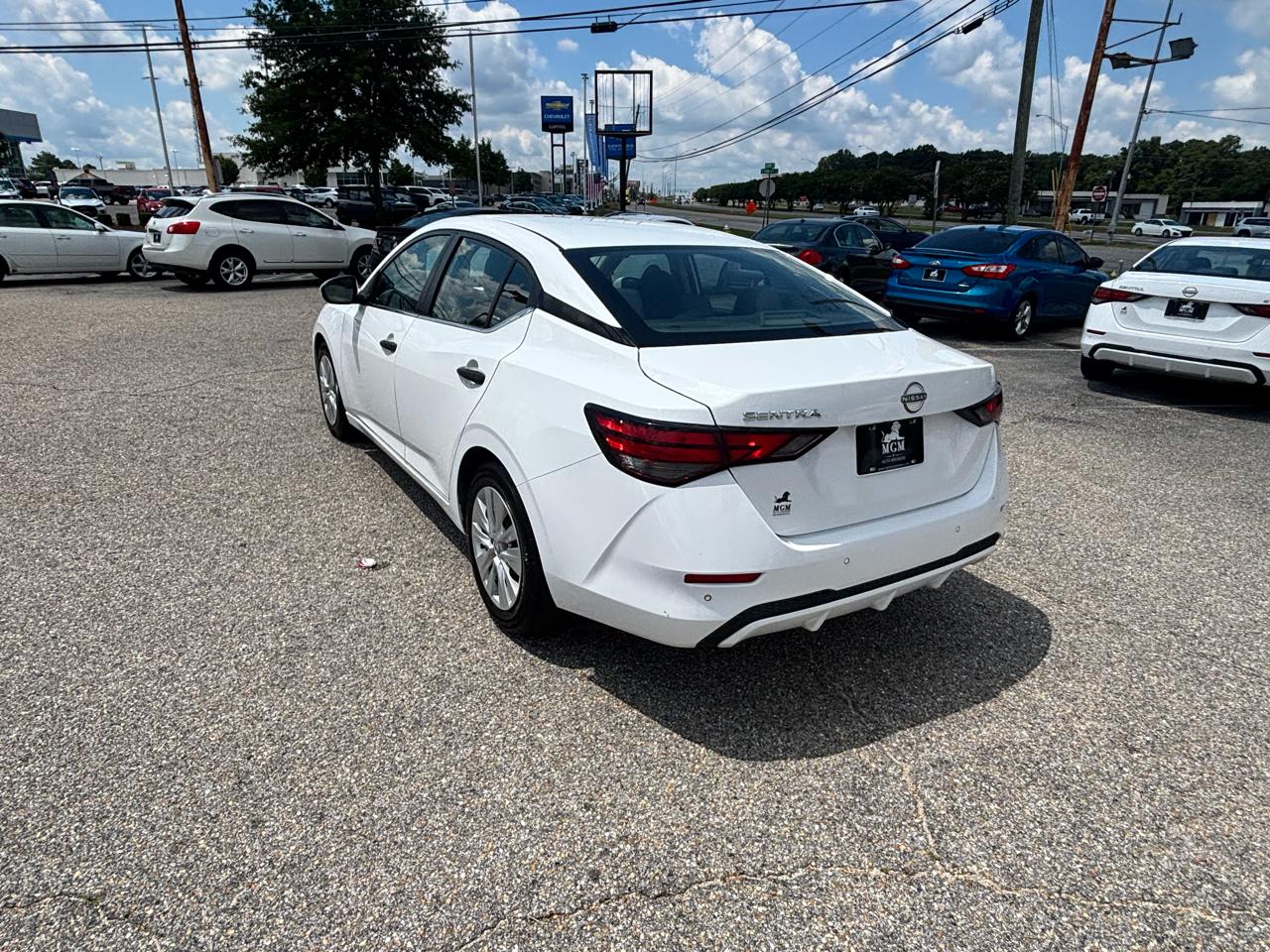 Nissan Sentra  2024