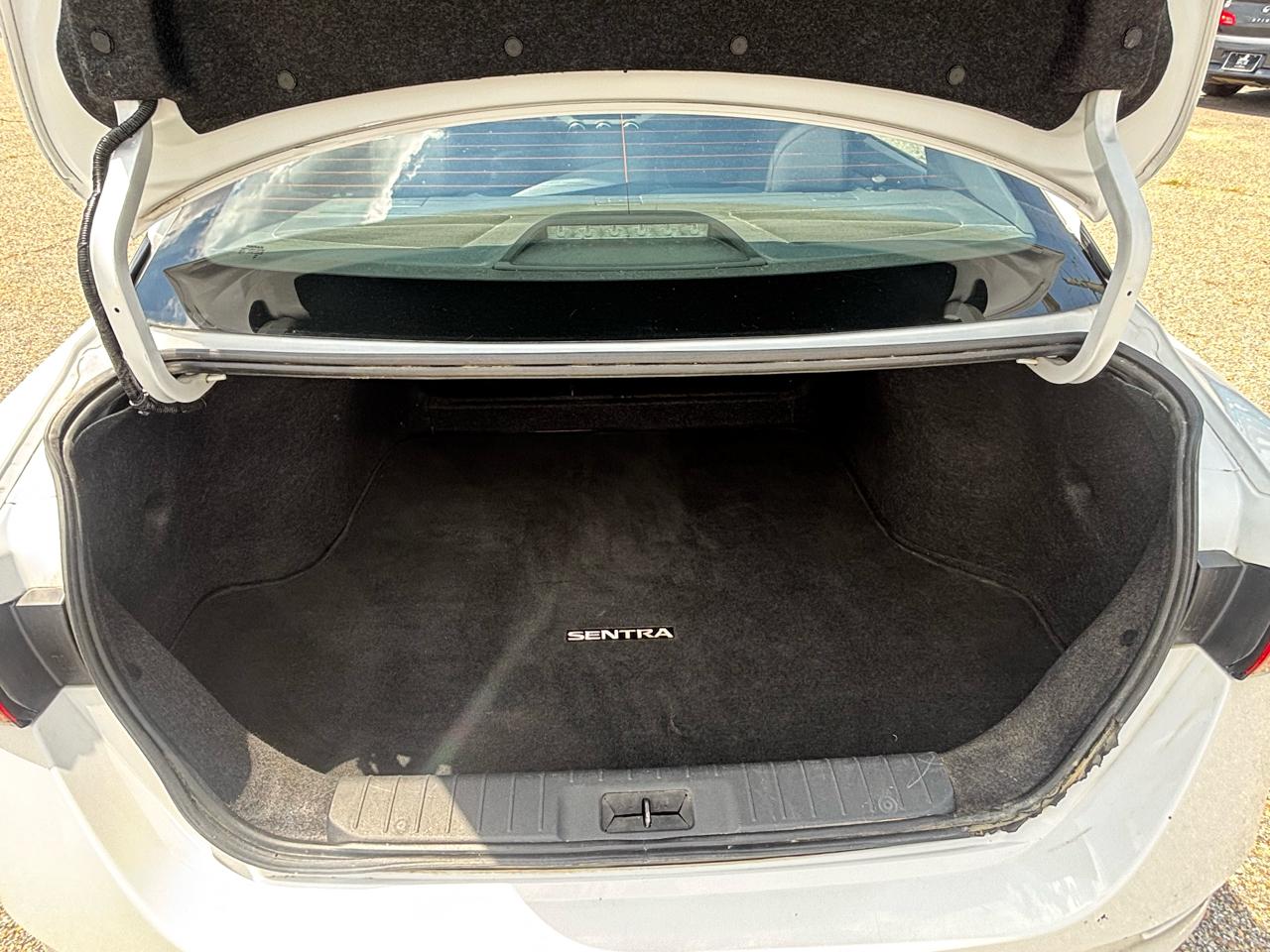 Nissan Sentra  2024