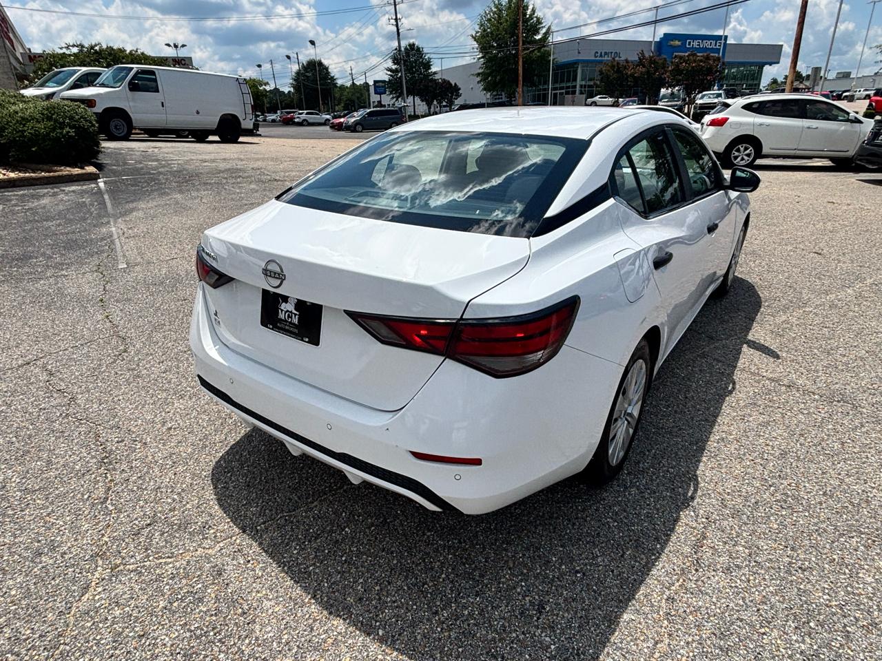 Nissan Sentra  2024