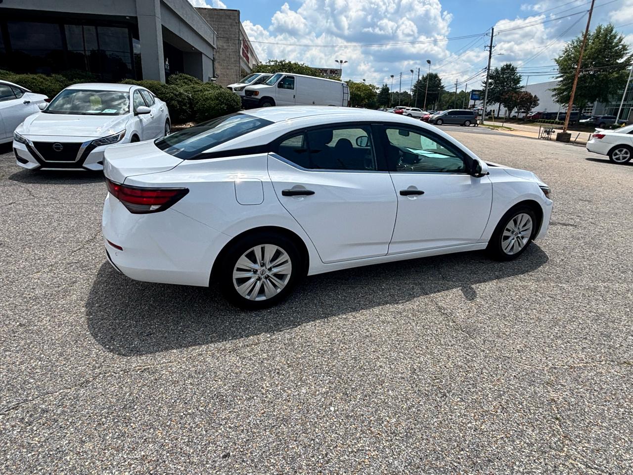 Nissan Sentra  2024