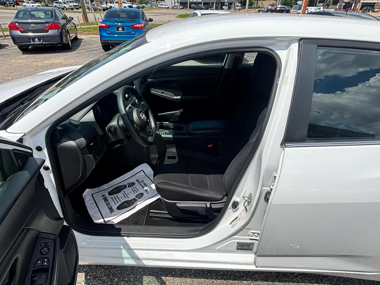 Nissan Sentra  2024