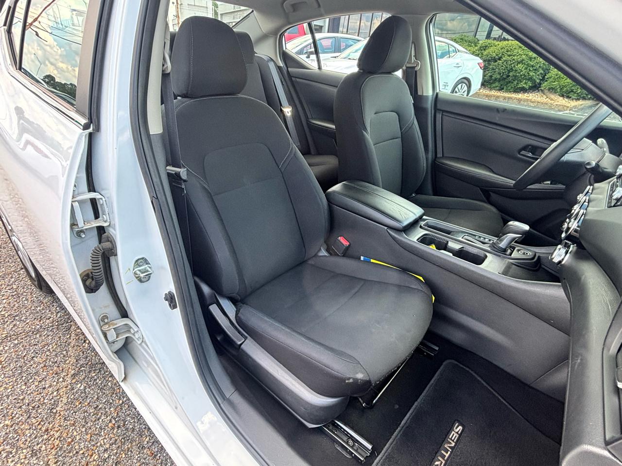 Nissan Sentra  2024
