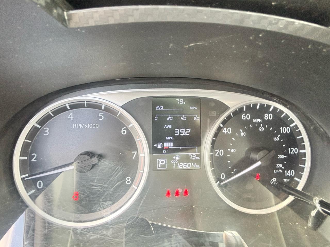 Nissan Versa  2023