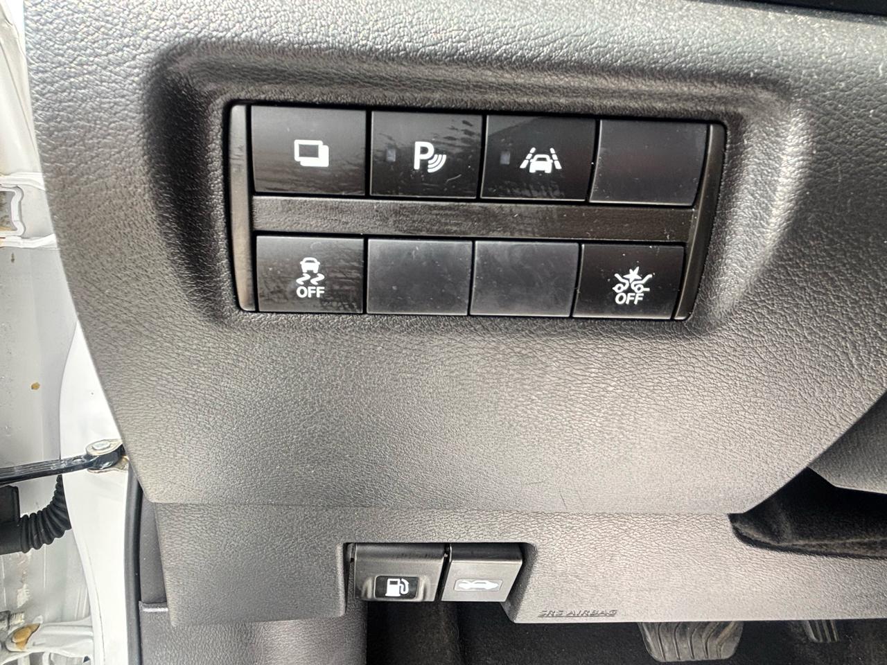 Nissan Versa  2024