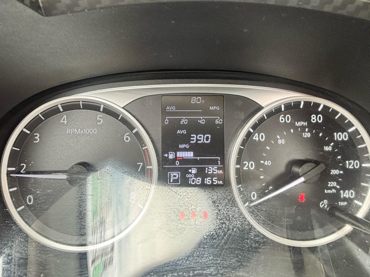 Nissan Versa  2024