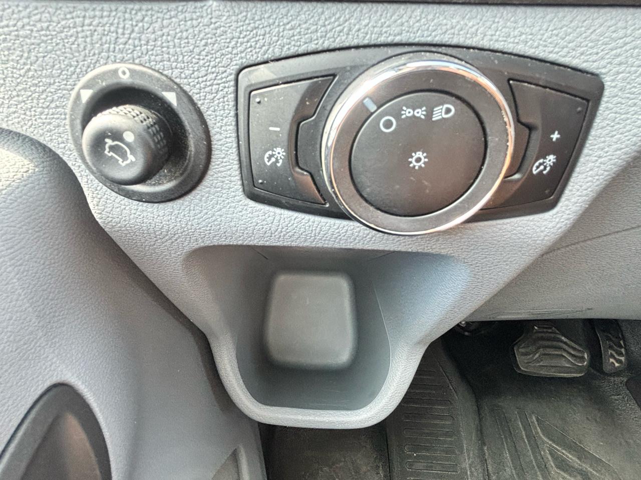 Ford Transit Wagon  2015