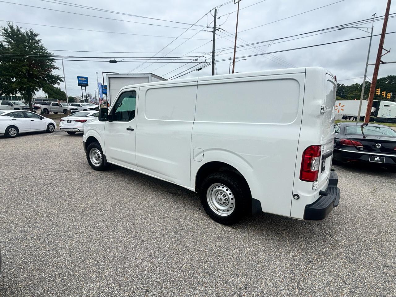 Nissan NV Cargo  2020