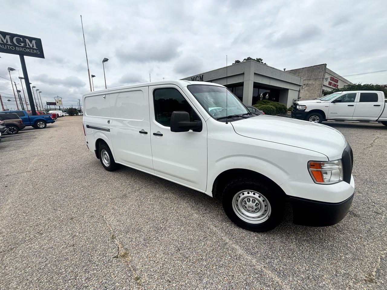 Nissan NV Cargo  2020