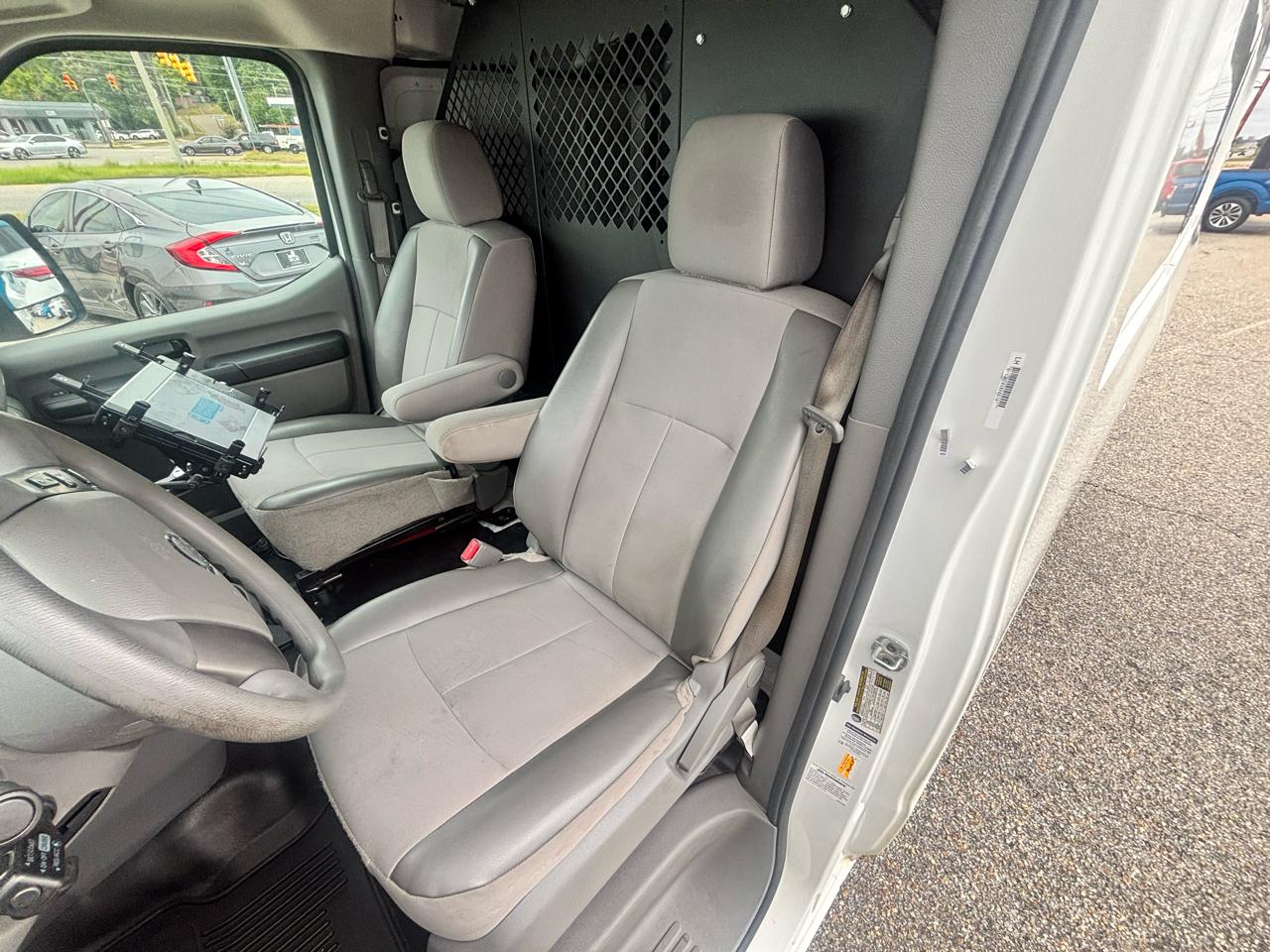Nissan NV Cargo  2020