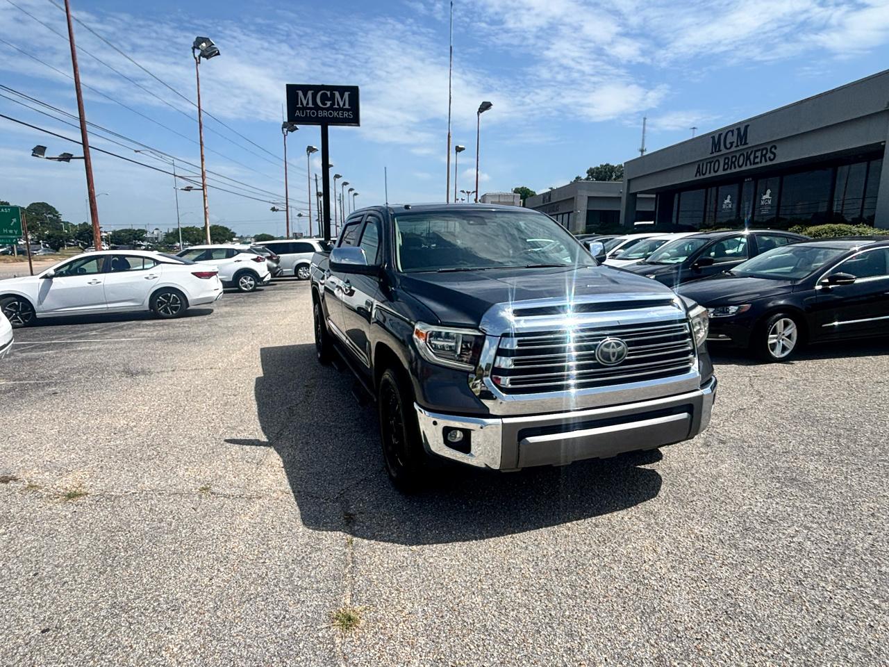 Toyota Tundra 2WD  2019