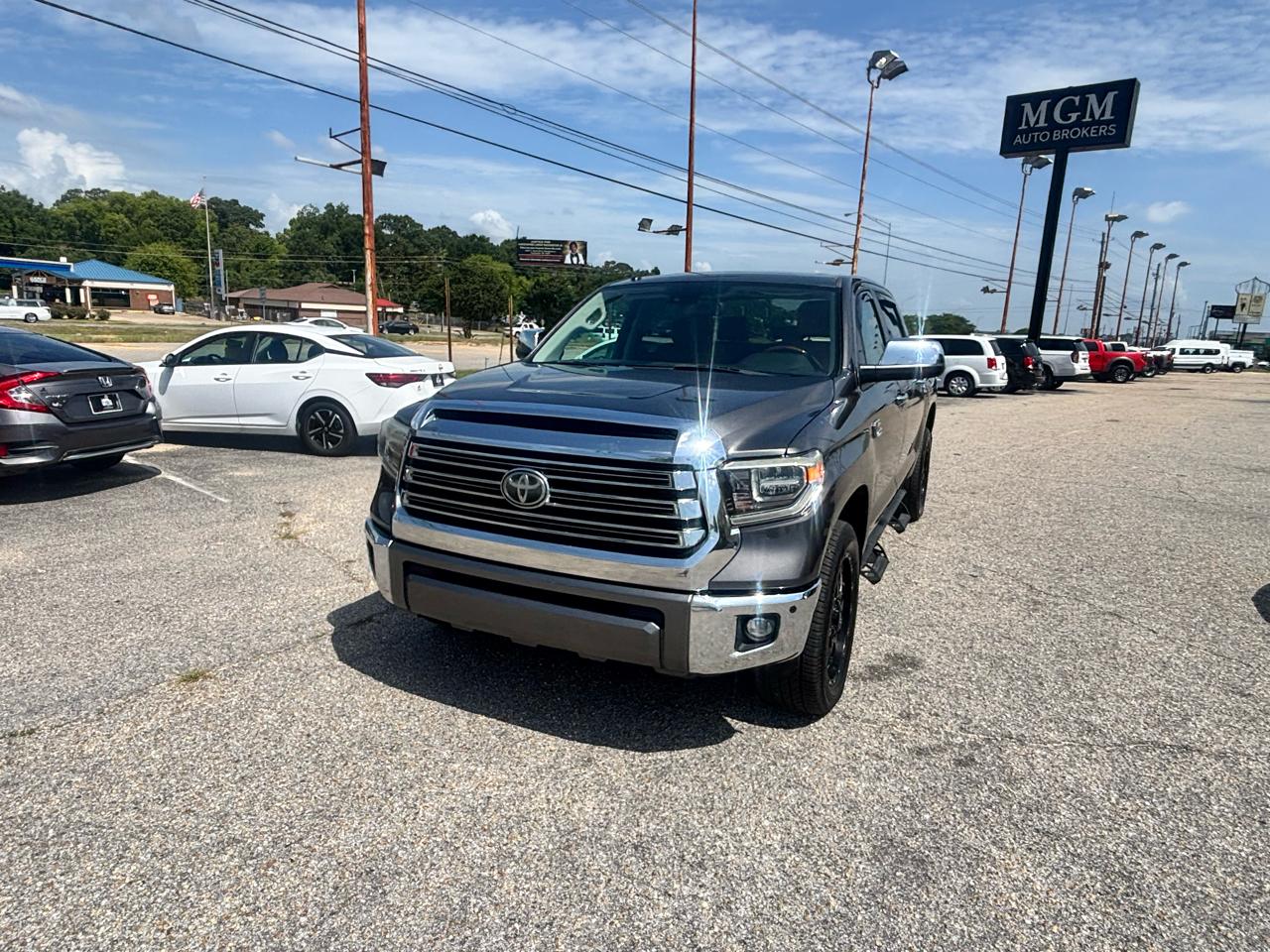 Toyota Tundra 2WD  2019