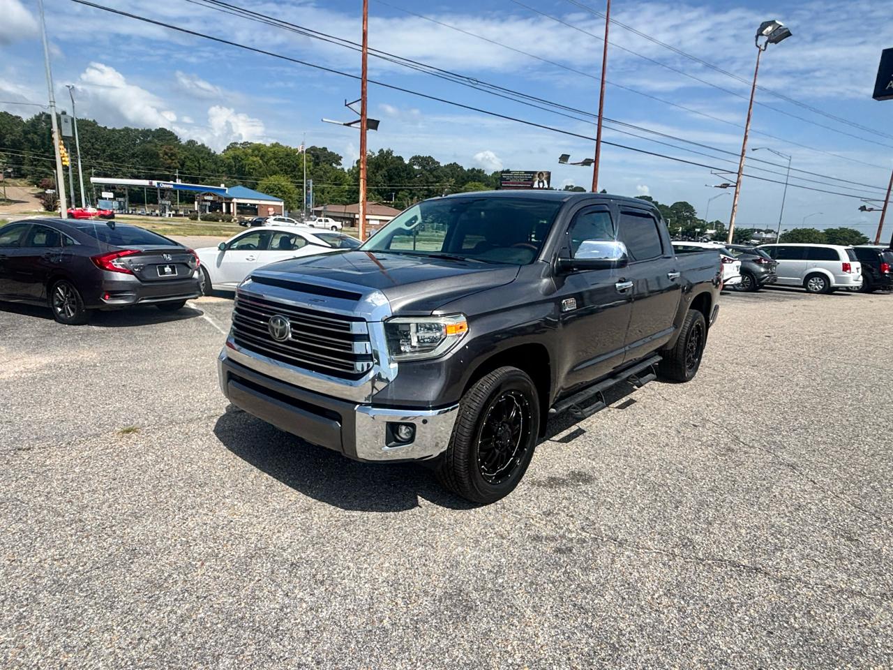Toyota Tundra 2WD  2019