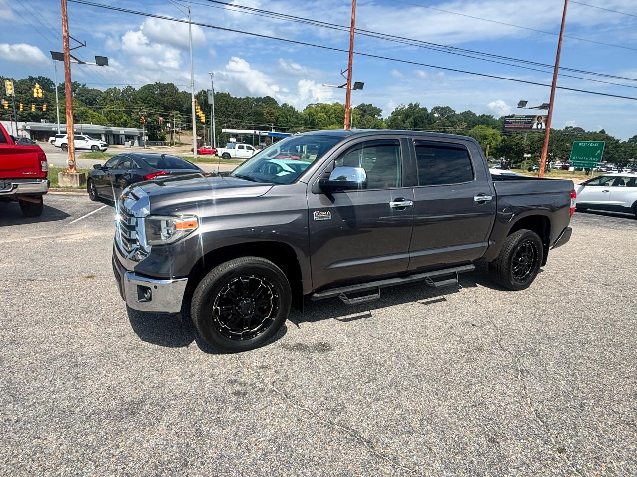 Toyota Tundra 2WD  2019