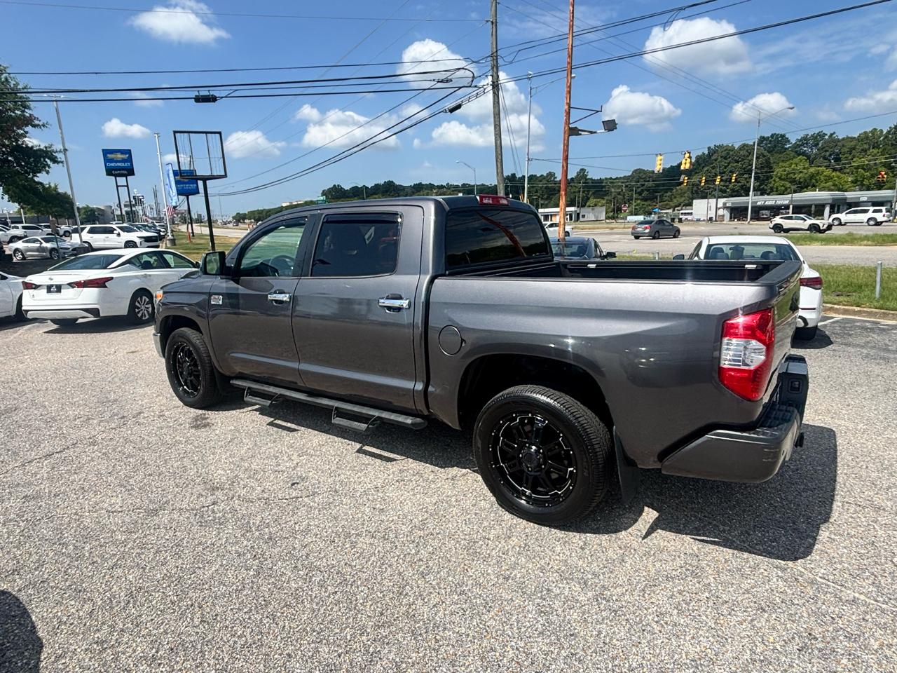 Toyota Tundra 2WD  2019