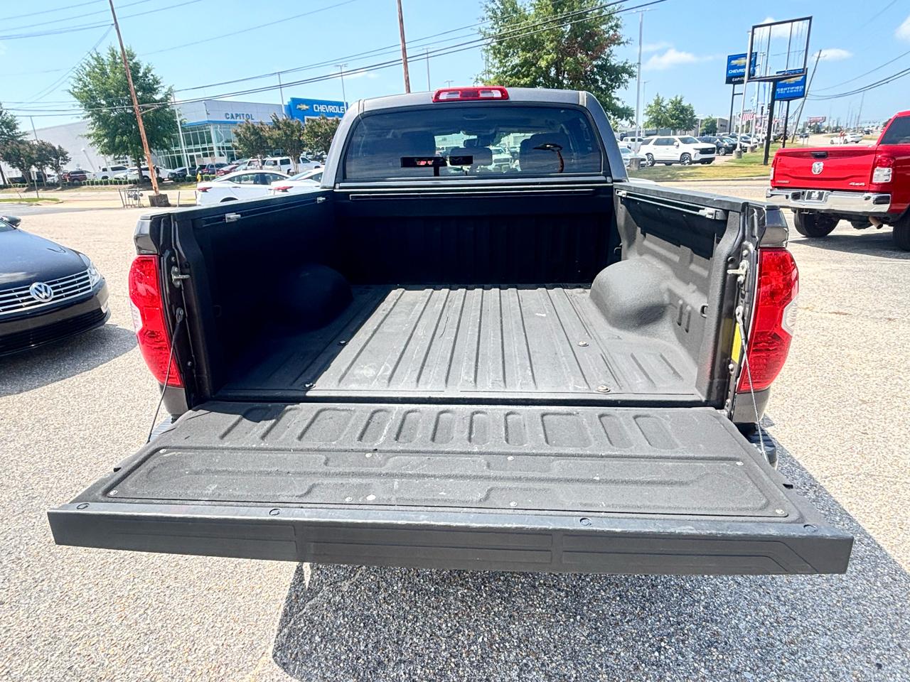 Toyota Tundra 2WD  2019
