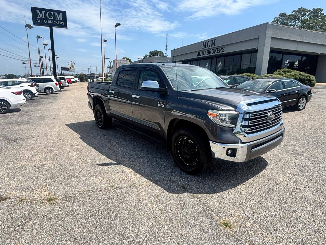 Toyota Tundra 2WD  2019