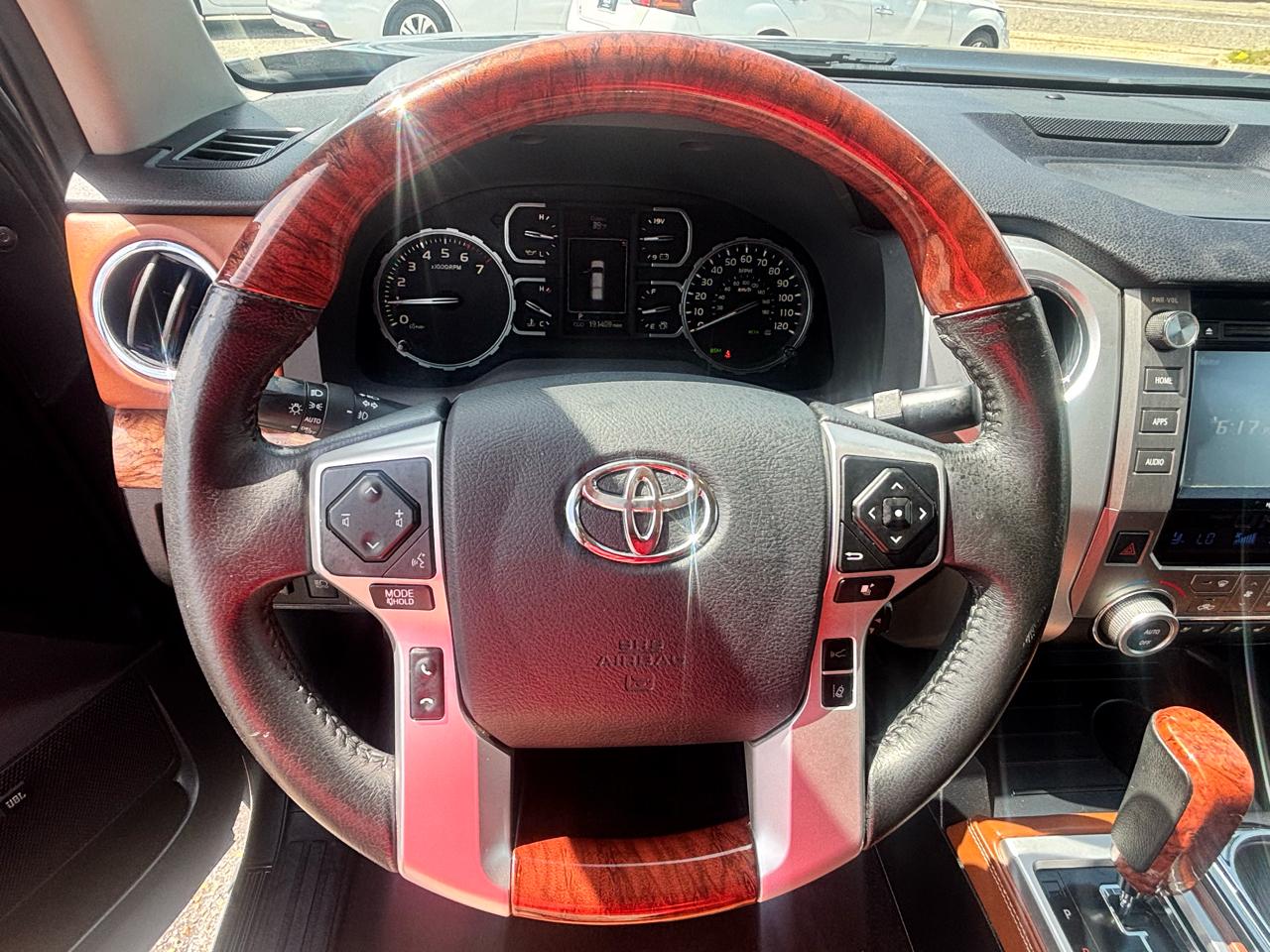 Toyota Tundra 2WD  2019