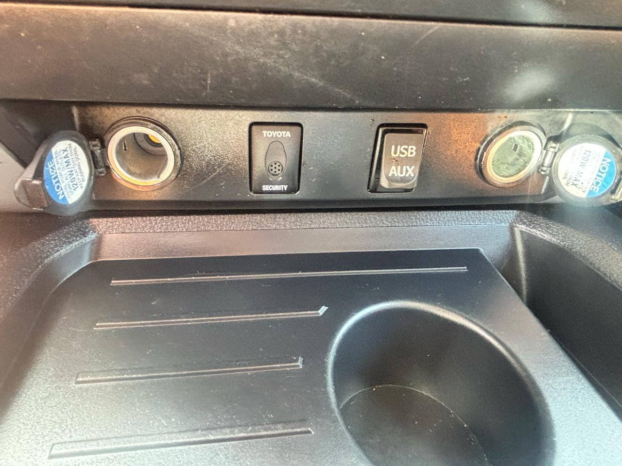 Toyota Tundra 2WD  2019