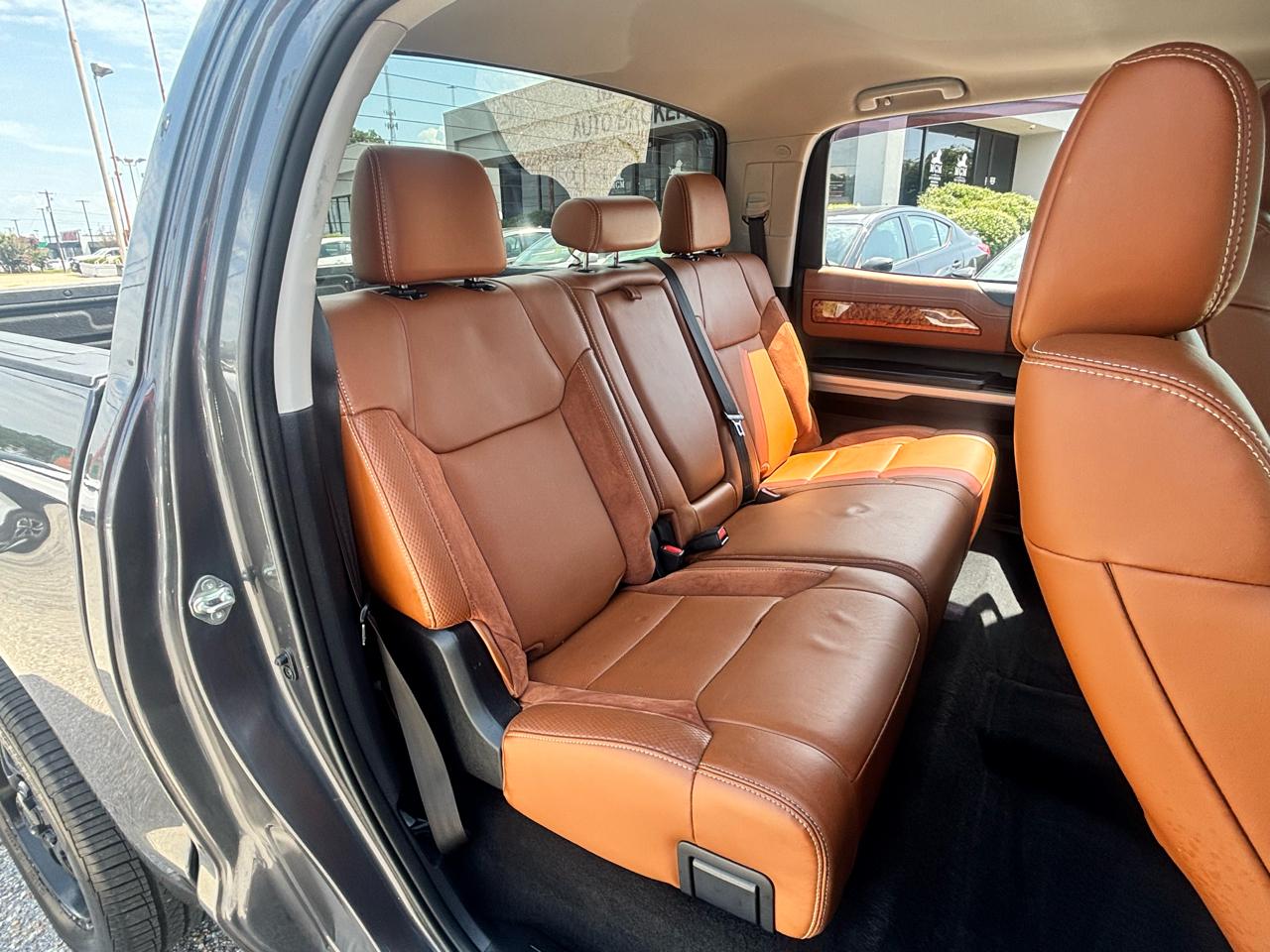 Toyota Tundra 2WD  2019