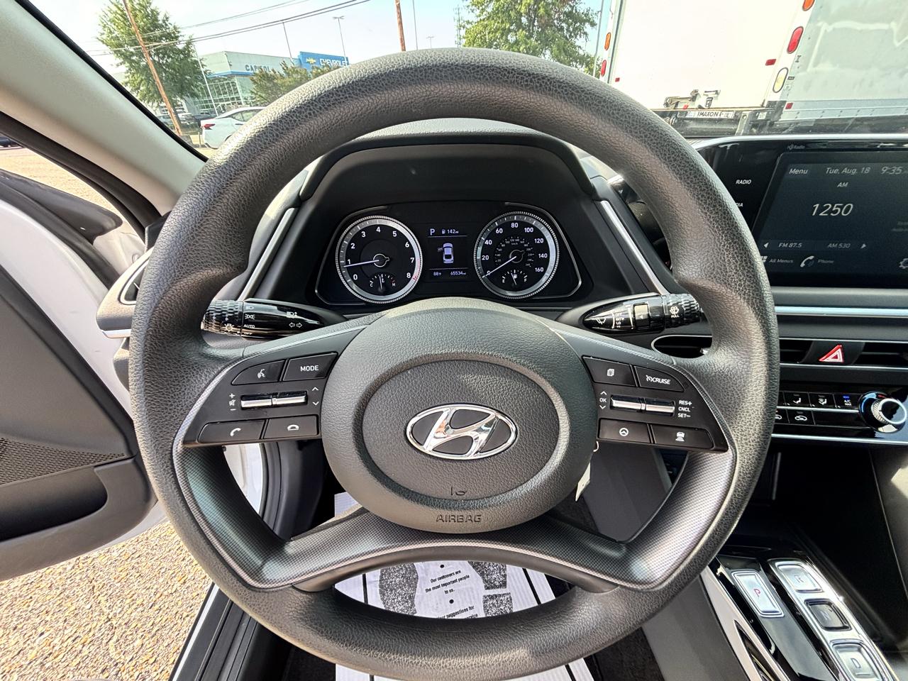 Hyundai Sonata  2021