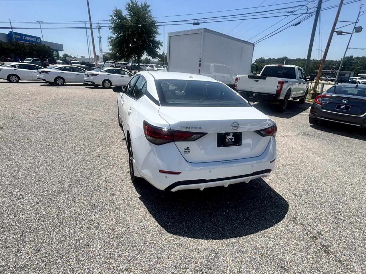 Nissan Sentra  2022