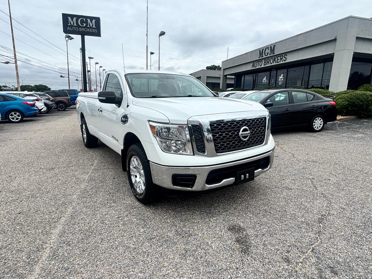 Nissan Titan  2017