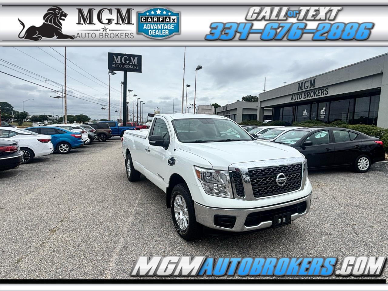 2017 Nissan Titan SV