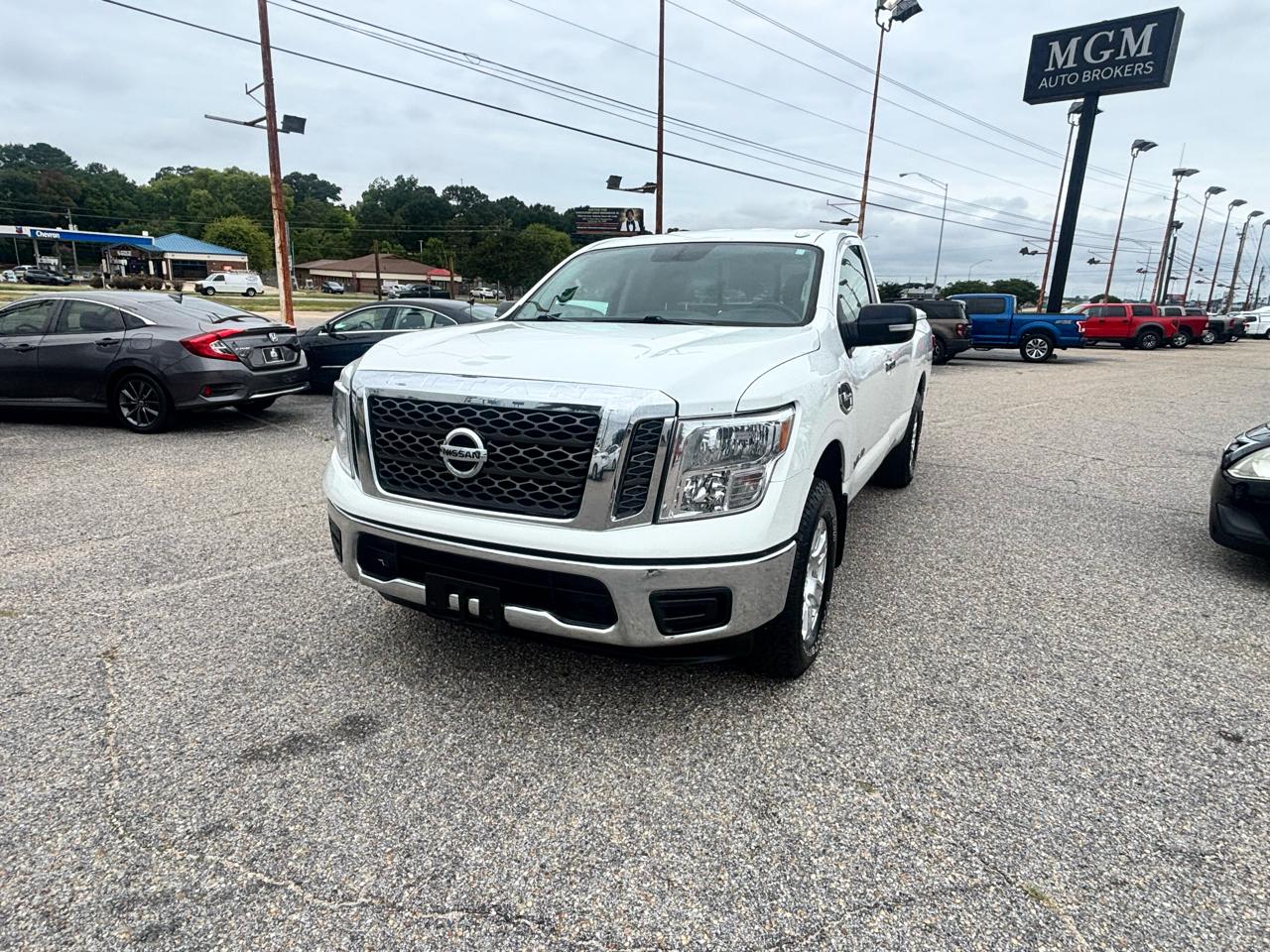Nissan Titan  2017