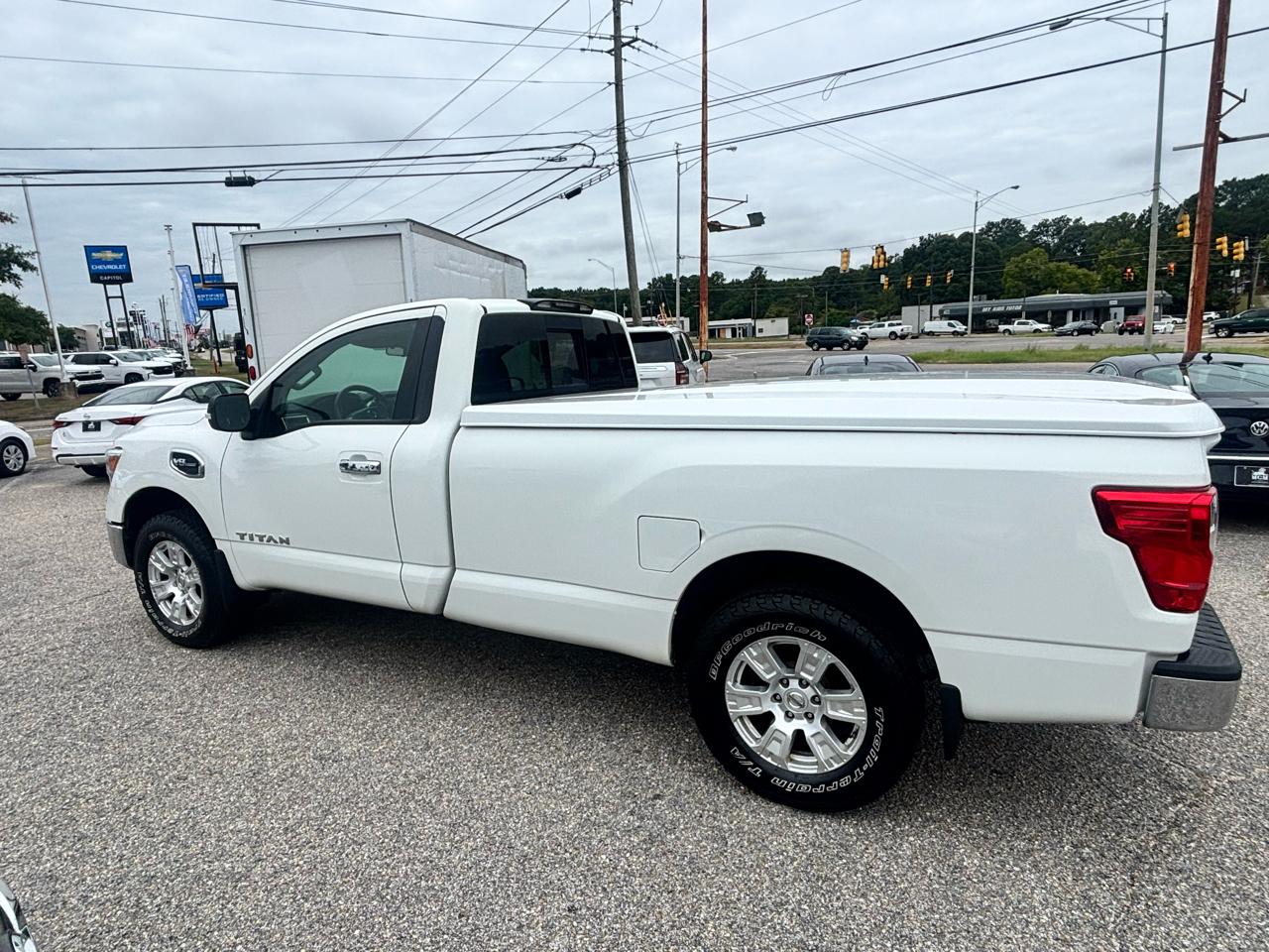 Nissan Titan  2017