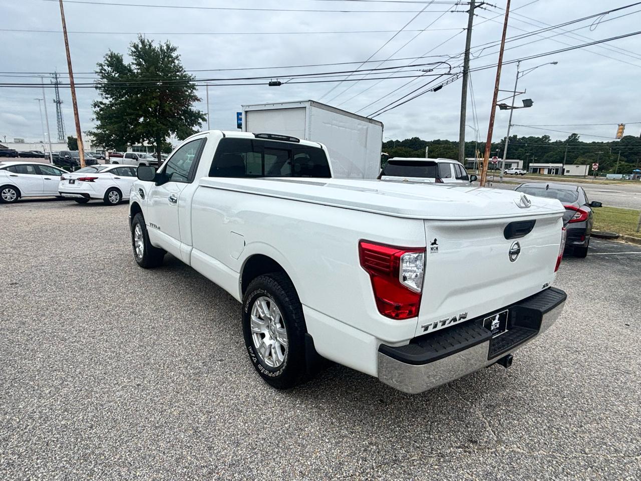 Nissan Titan  2017