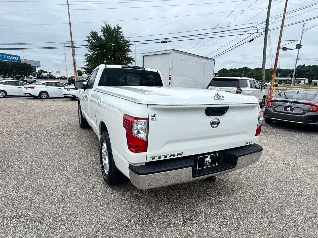 Nissan Titan  2017