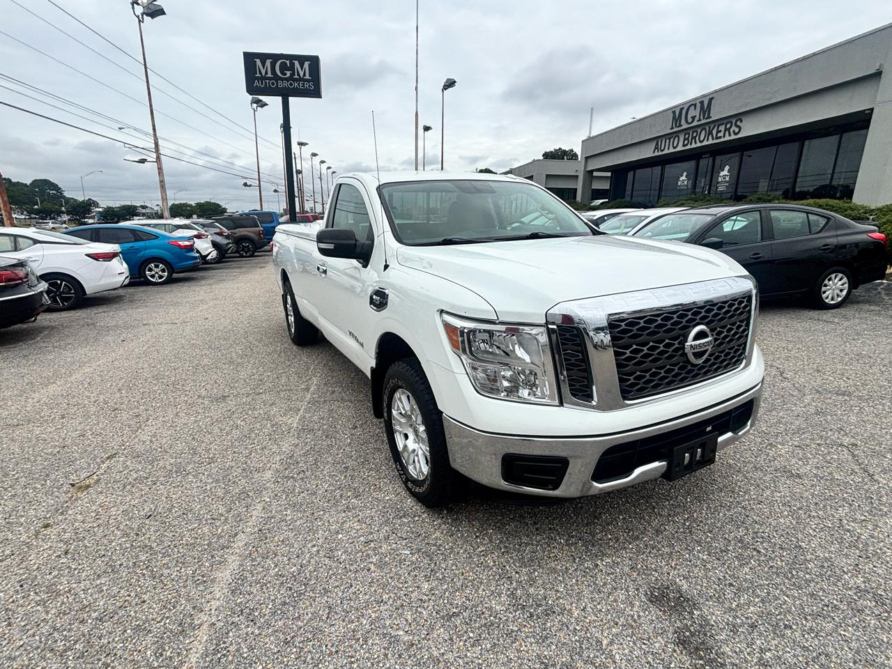 Nissan Titan  2017