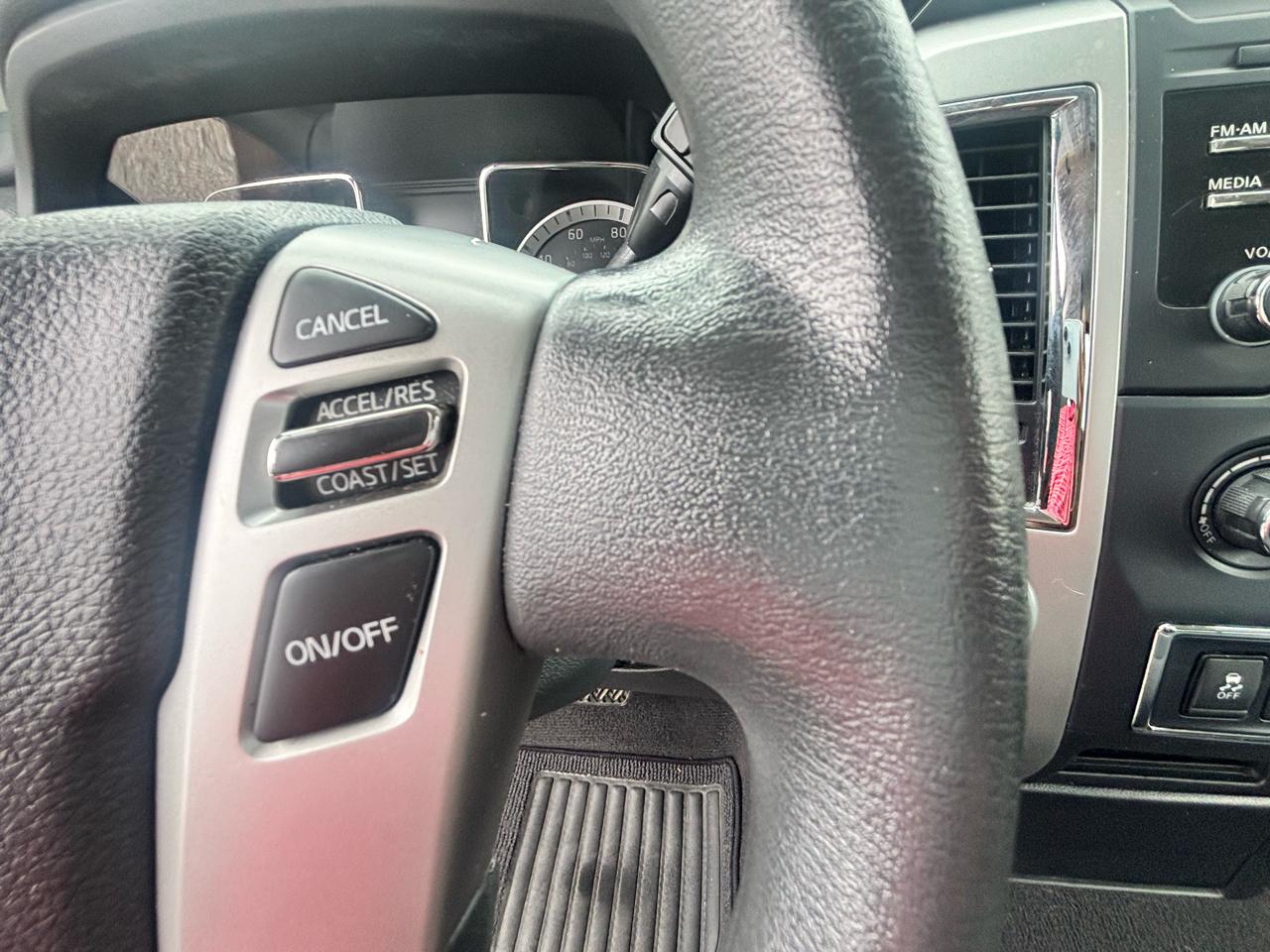 Nissan Titan  2017