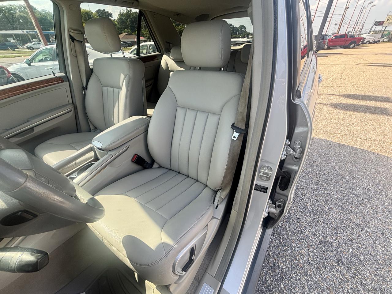 Mercedes-Benz M-Class  2008
