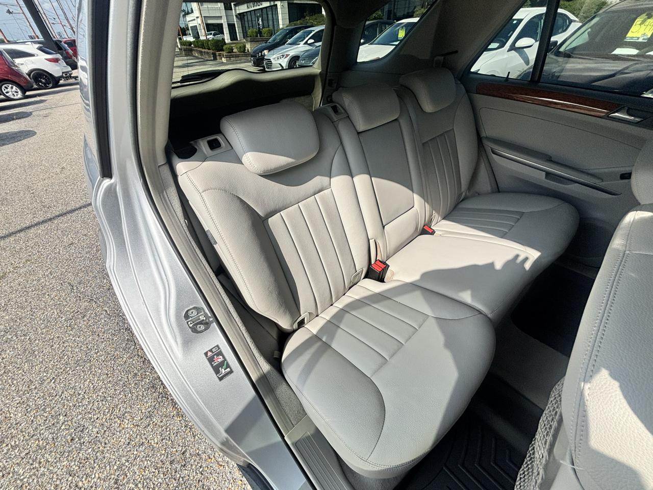 Mercedes-Benz M-Class  2008
